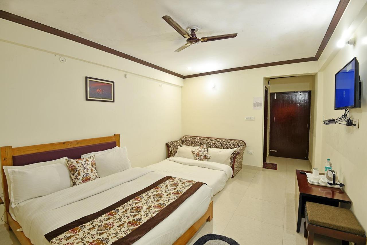 Green Roof Hotel Nainital Kültér fotó