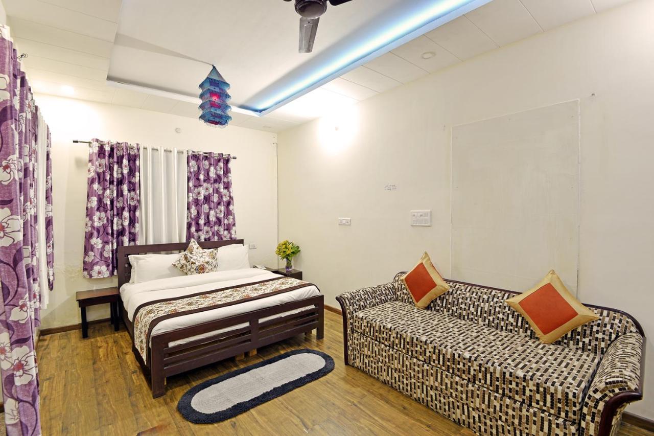 Green Roof Hotel Nainital Kültér fotó