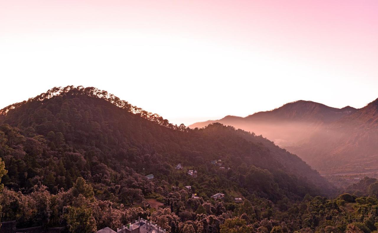 Green Roof Hotel Nainital Kültér fotó